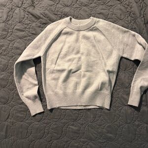 Crew neck sweater